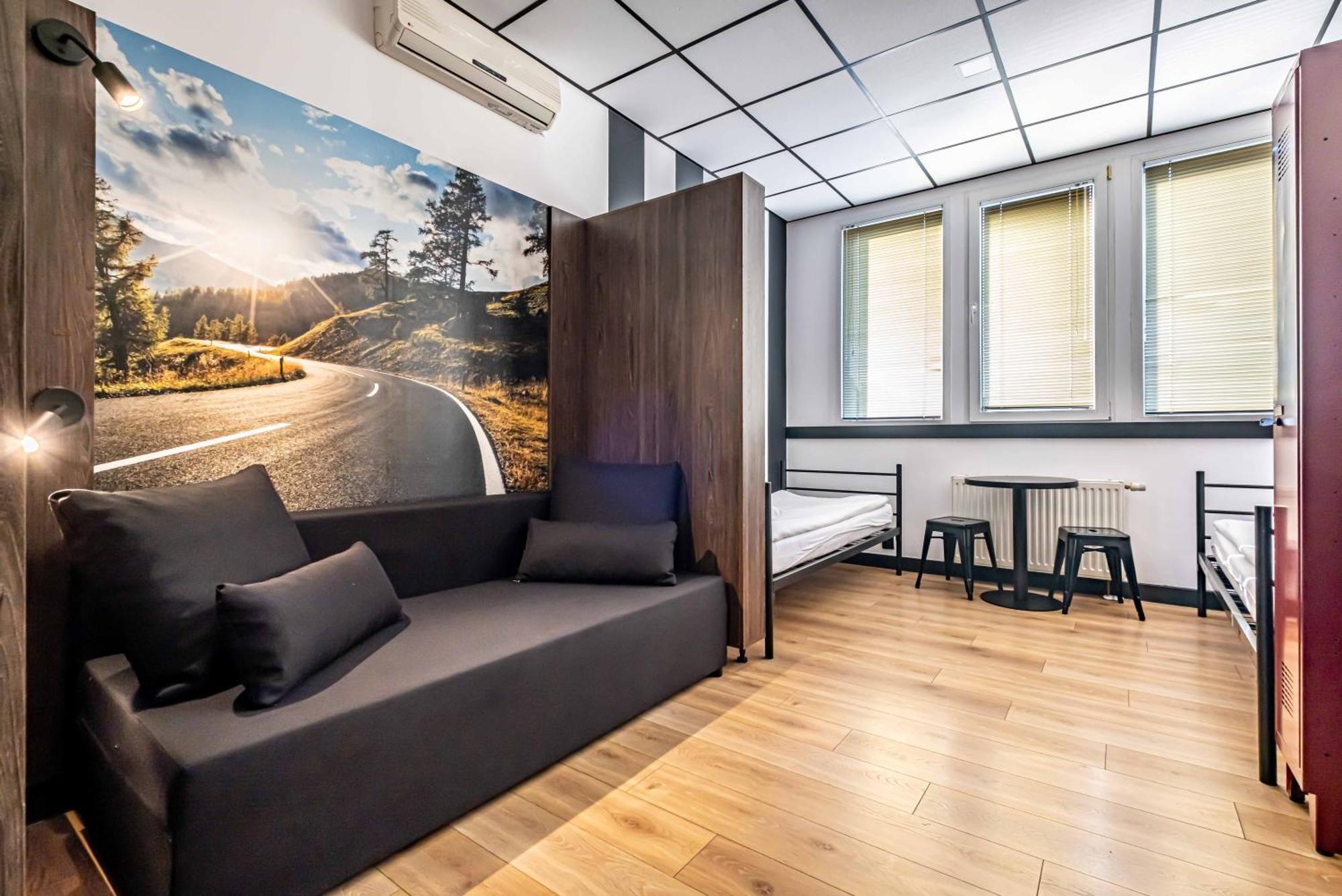 Hostel Vola