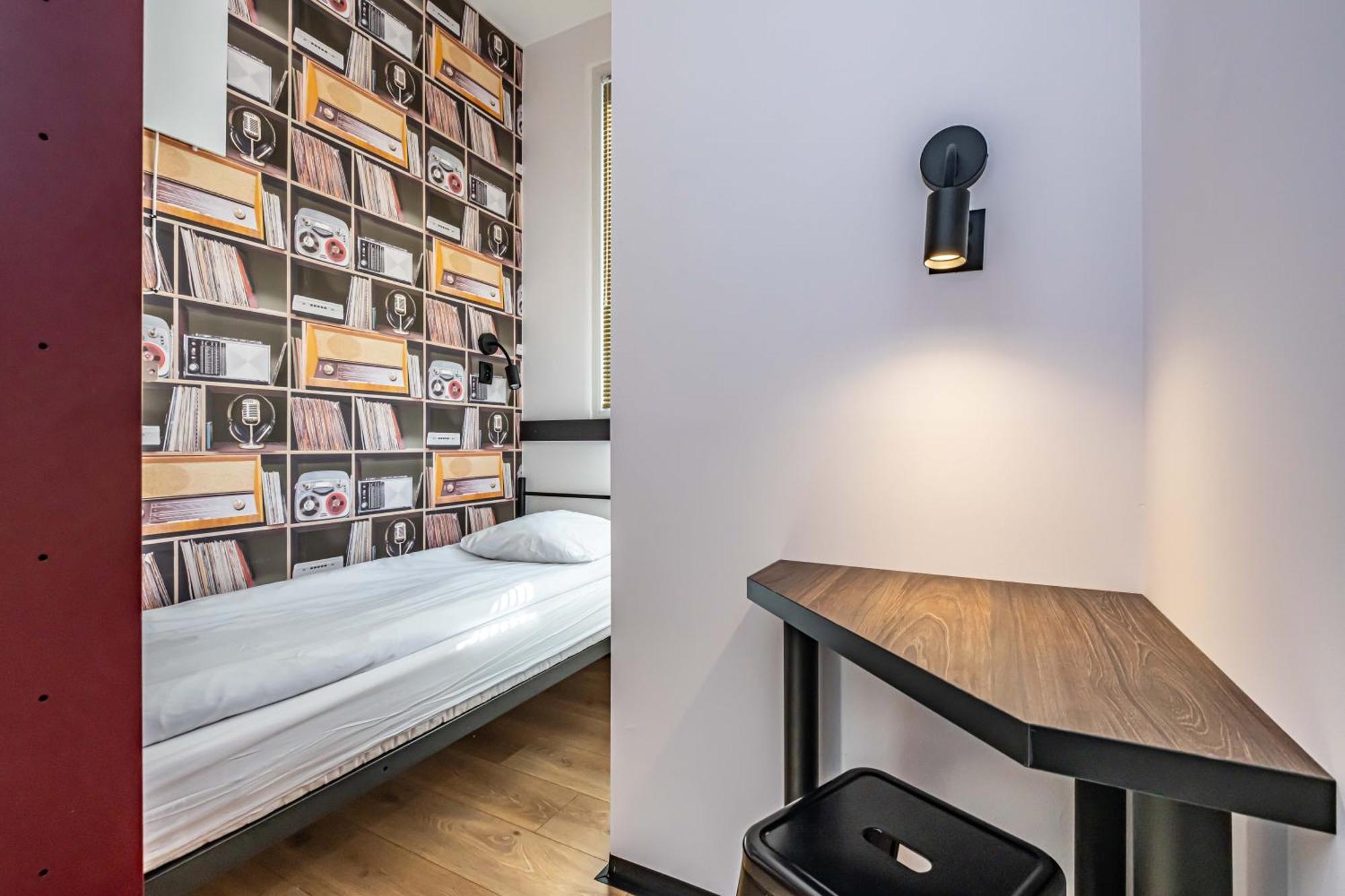 Hostel Vola *