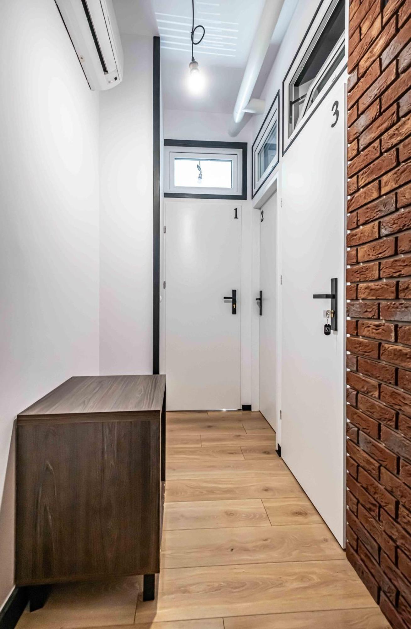 Vola Hostel