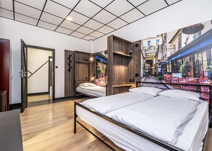 Vola Hostel
